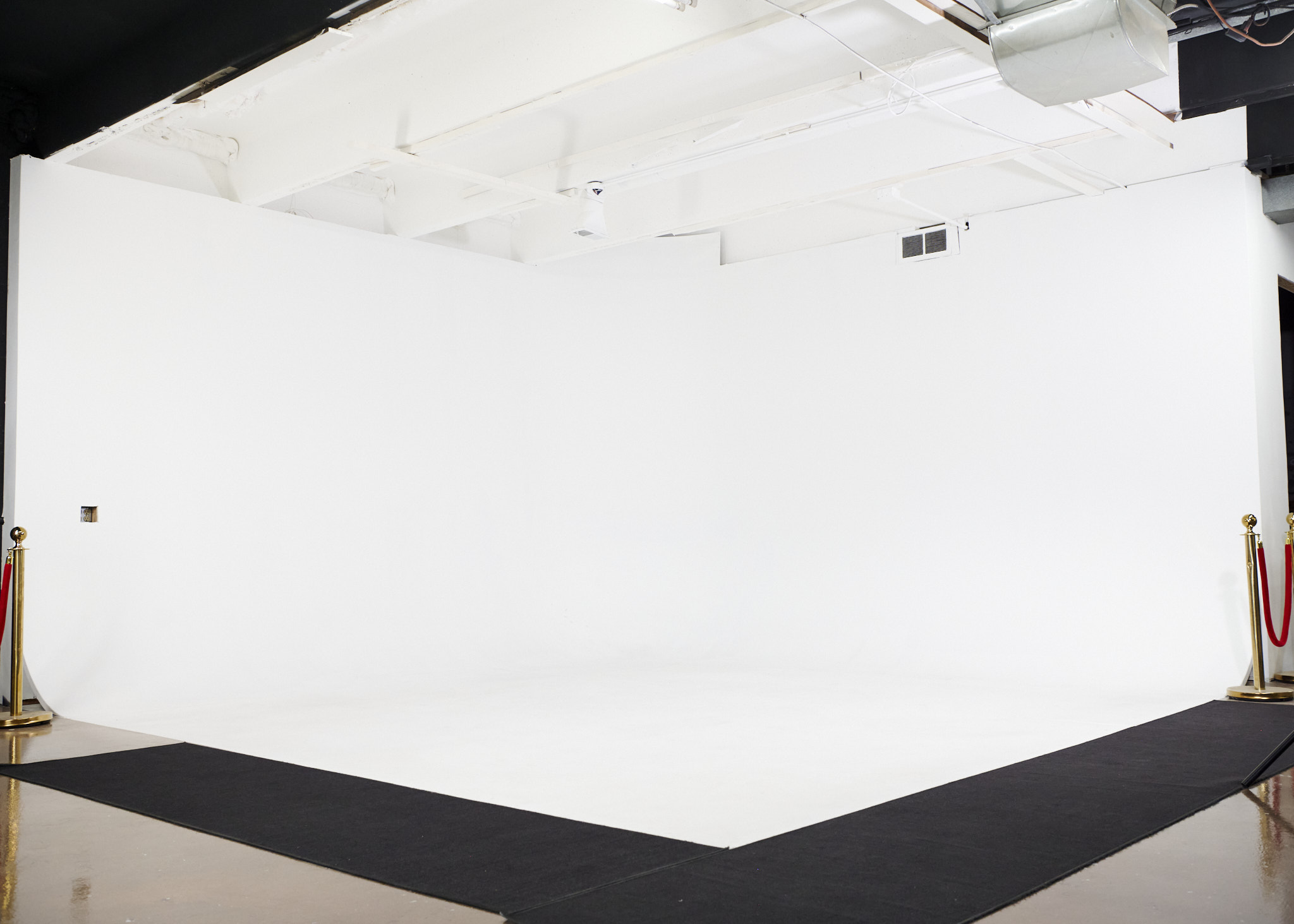 Studio Noir Colorado Springs large Cyclorama wall cove